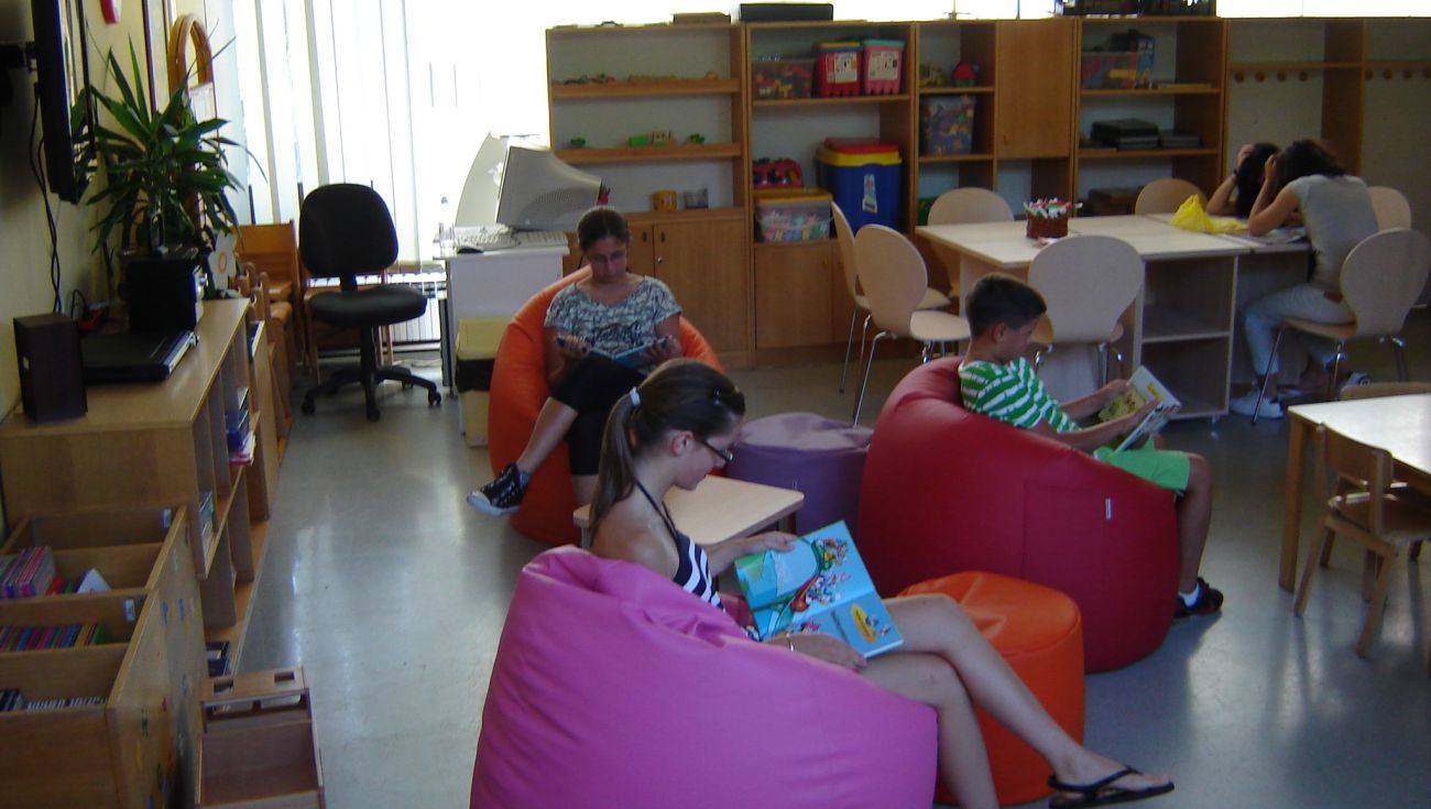 knjiznica 2011 088